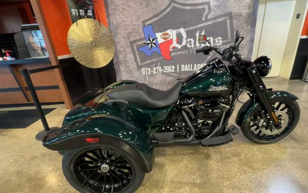 2024 Harley-Davidson Freewheeler