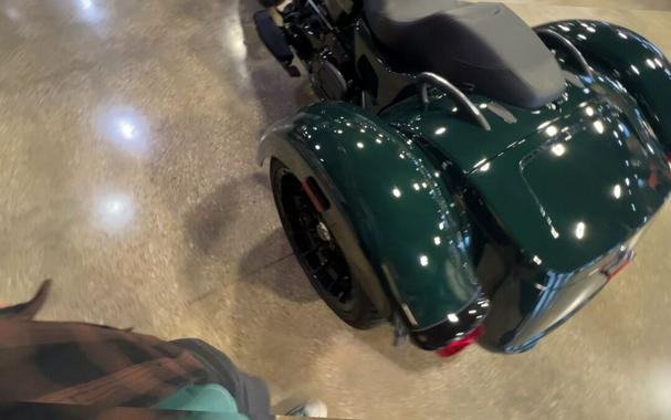 2024 Harley-Davidson Freewheeler