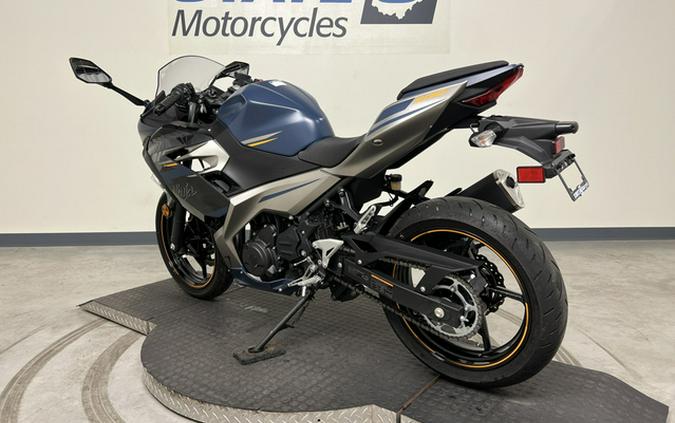 2023 Kawasaki Ninja 400 Base EX400H Base