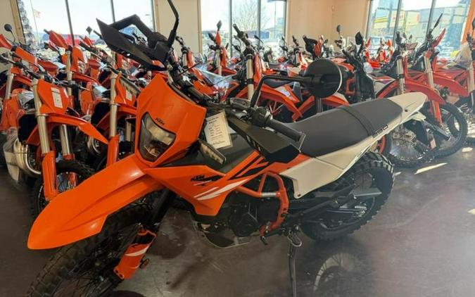 2025 KTM 390 Enduro R