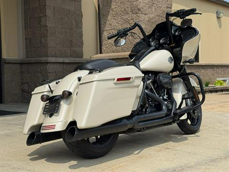 2022 Harley-Davidson Road Glide® Special
