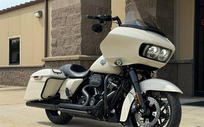 2022 Harley-Davidson Road Glide® Special