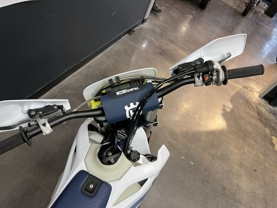 2024 Husqvarna® TE 300