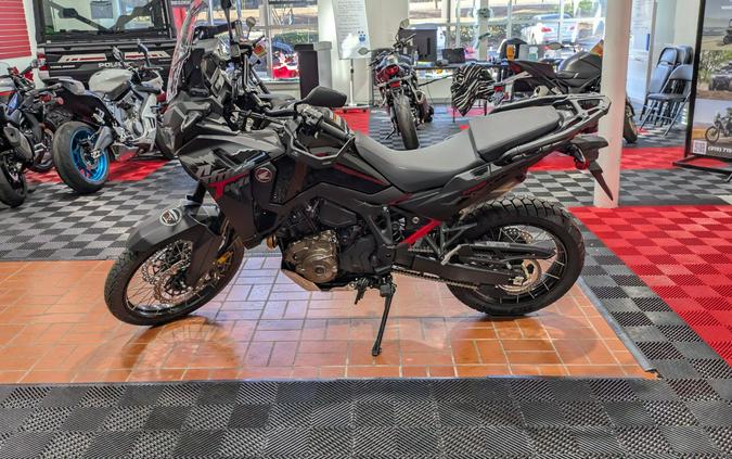 2025 Honda Africa Twin DCT