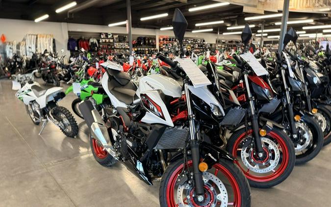 2026 Kawasaki Z500 SE ABS