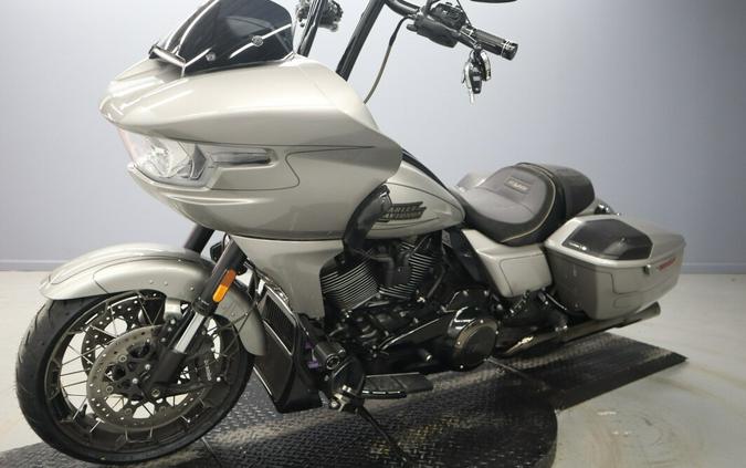 2023 Harley-Davidson CVO Road Glide