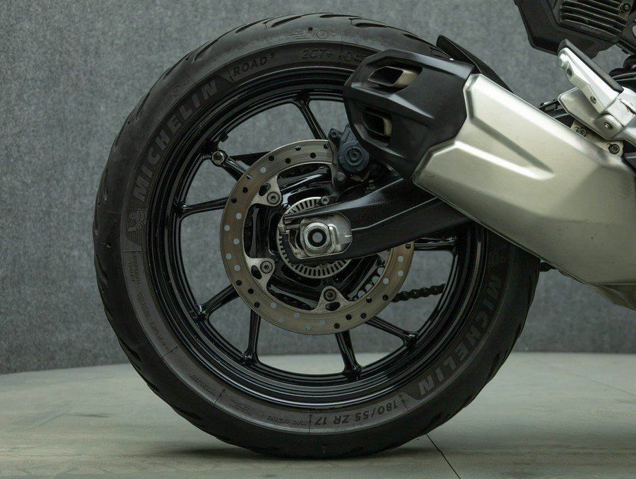 2020 BMW F900XR W/ABS