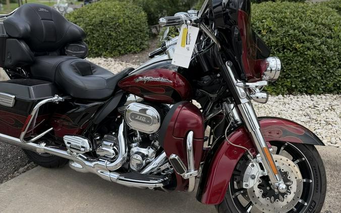 2011 Harley-Davidson CVO Ultra Classic Electra Glide BLK EBR/RIO RED