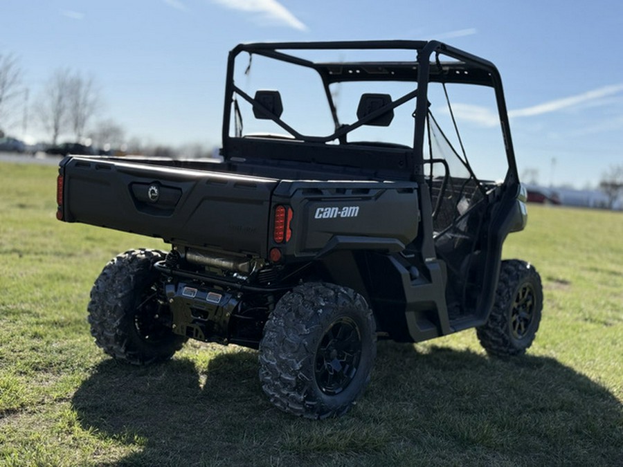 2026 Can-Am Defender HD7