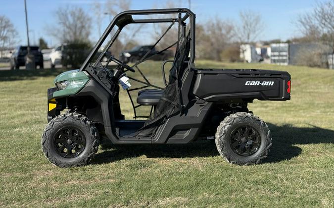 2026 Can-Am Defender HD7