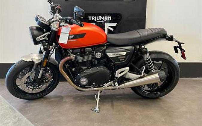 2022 Triumph Speed Twin Review (13 Fast Facts; Retro-Mod Sportbike)