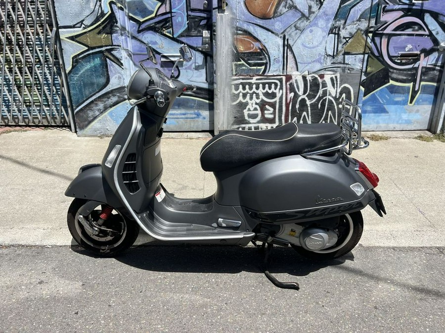 2016 Vespa GTS 300 S