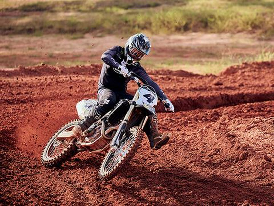 2025 Triumph TF 450-RC Edition