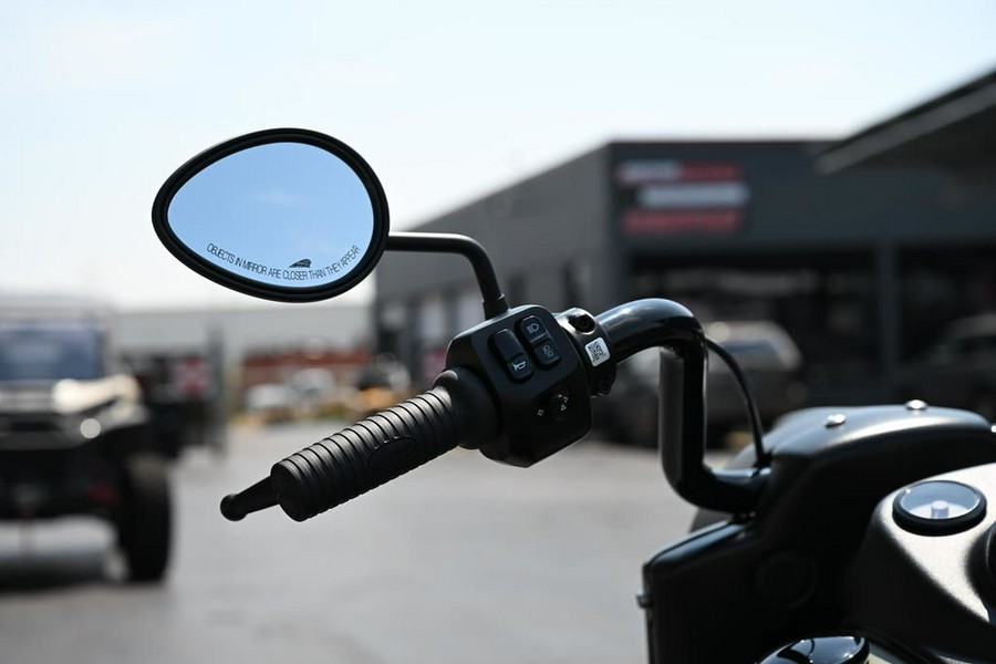 2025 Indian Motorcycle® Springfield ® Dark Horse® Moss Green Smoke