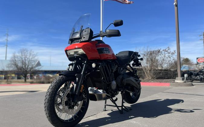 2026 Harley-Davidson® Pan America® RA1250S Special Blood Orange