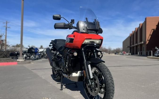 2026 Harley-Davidson® Pan America® RA1250S Special Blood Orange