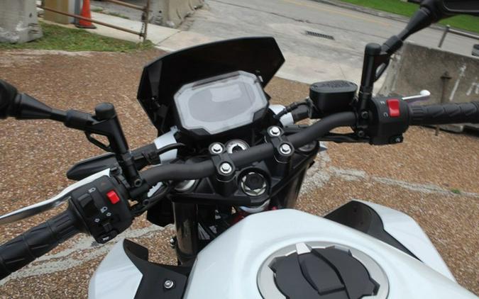 2026 Kawasaki Z500 SE ABS