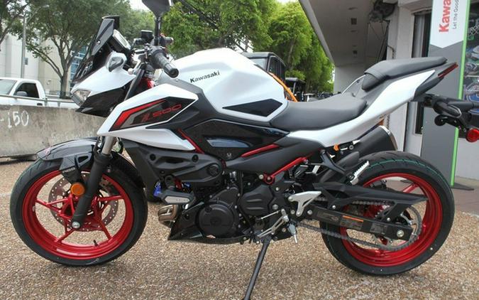 2026 Kawasaki Z500 SE ABS