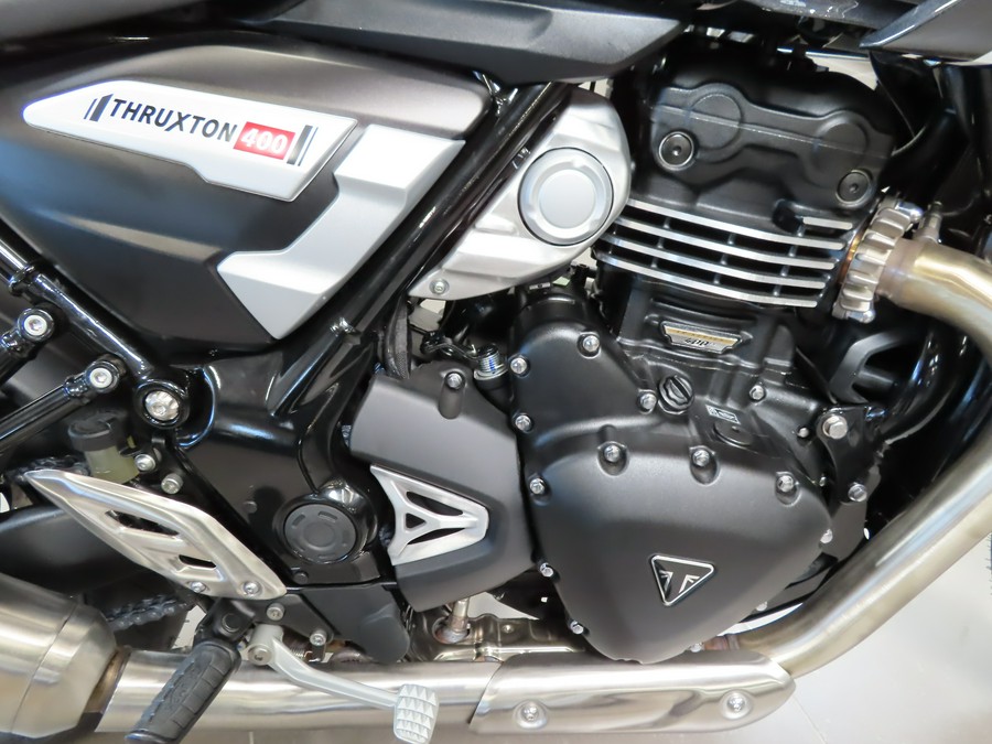2026 Triumph THRUXTON 400