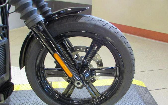 2025 Harley-Davidson® FXBB - Street Bob®