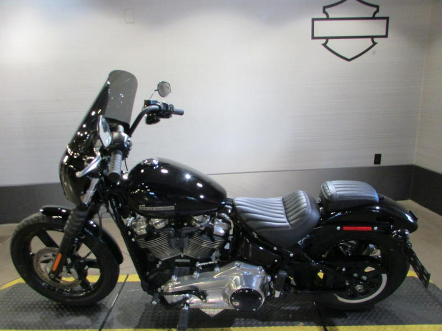 2025 Harley-Davidson® FXBB - Street Bob®