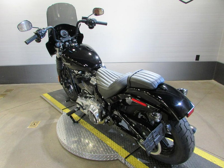 2025 Harley-Davidson® FXBB - Street Bob®