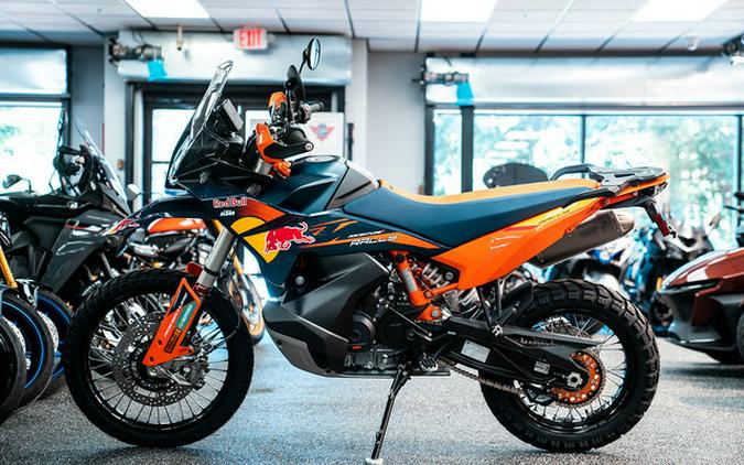2027 KTM Adventure 890 R Rally