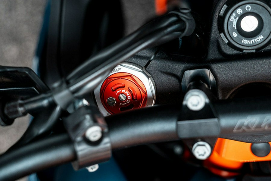 2027 KTM Adventure 890 R Rally