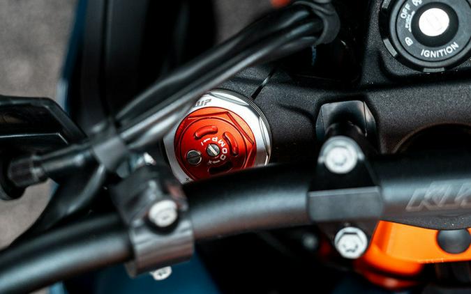 2027 KTM Adventure 890 R Rally