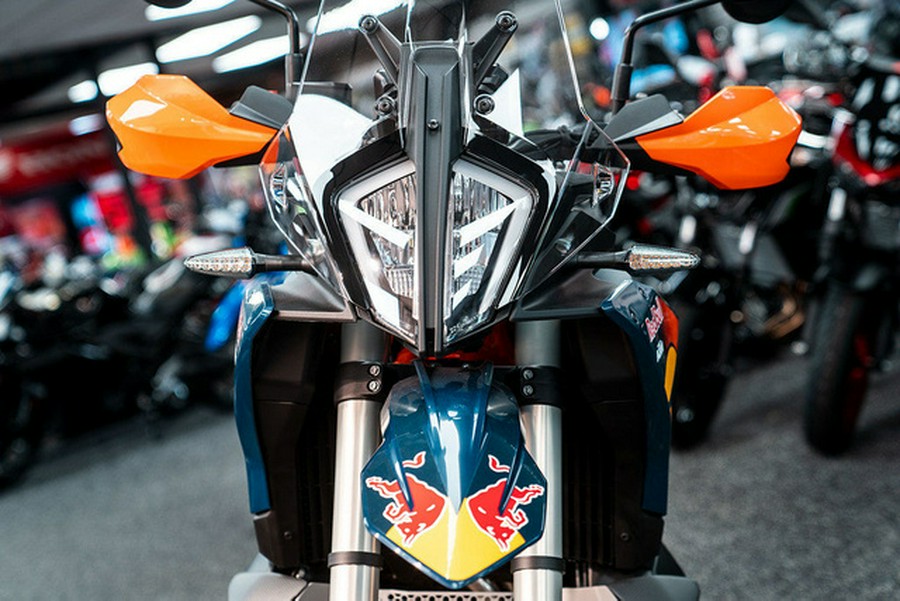 2027 KTM Adventure 890 R Rally