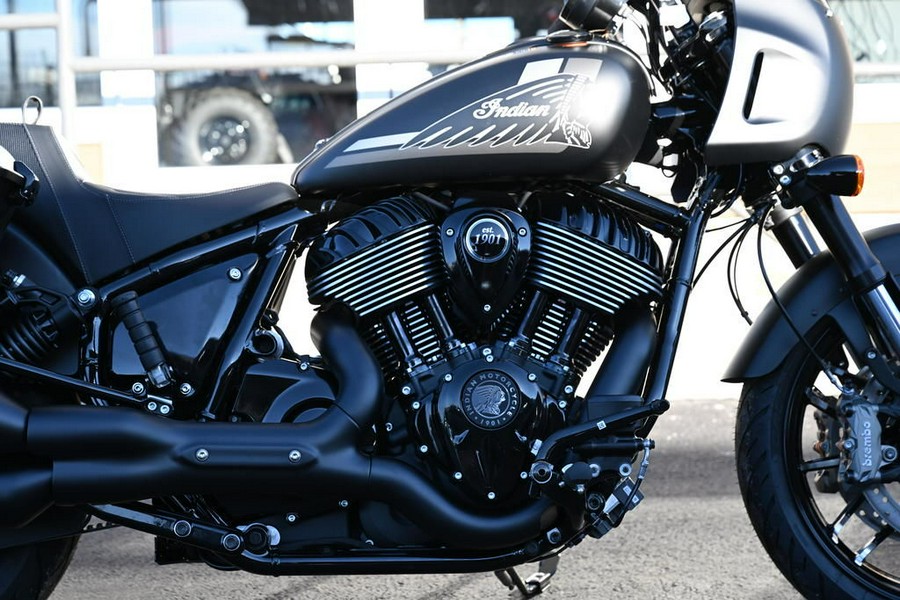 2025 Indian Motorcycle® Sport Chief RT Black Smoke