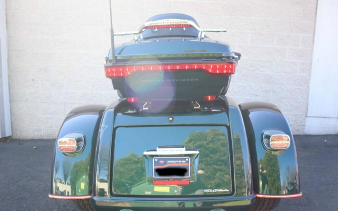 Used 2021 Harley-Davidson Tri Glide Ultra FLHTCUTG