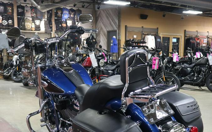 2022 Harley-Davidson Heritage Classic 114
