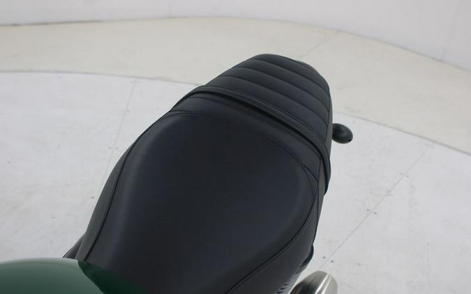 2024 Triumph Speed Twin 900 Competition Green/Phantom Black