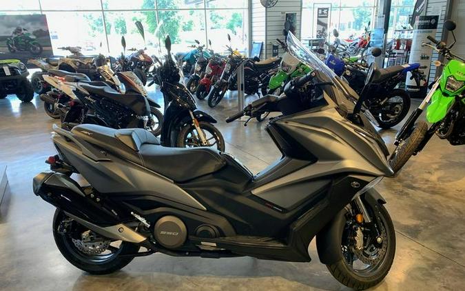 2022 KYMCO AK 550i ABS