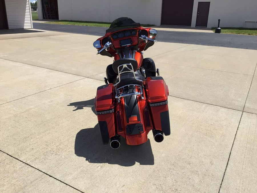 2018 FLHXSE CVO™ Street Glide®