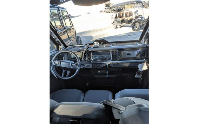 2026 Can-Am Defender MAX XT HD11 Cab - 9FTJ