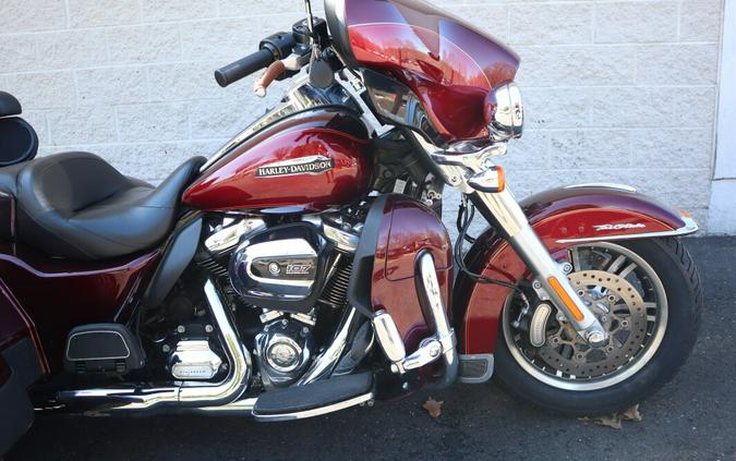 Used 2017 Harley-Davidson Tri Glide Ultra FLHTCUTG
