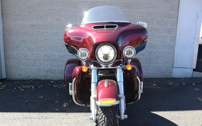 Used 2017 Harley-Davidson Tri Glide Ultra FLHTCUTG