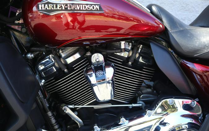 Used 2017 Harley-Davidson Tri Glide Ultra FLHTCUTG