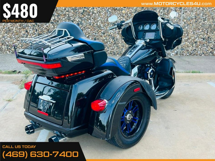 2014 Harley-Davidson Tri Glide Ultra Classic FLHTCUTG