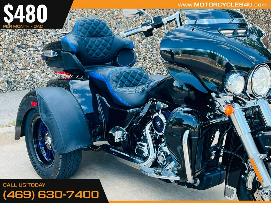 2014 Harley-Davidson Tri Glide Ultra Classic FLHTCUTG