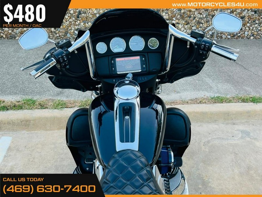 2014 Harley-Davidson Tri Glide Ultra Classic FLHTCUTG