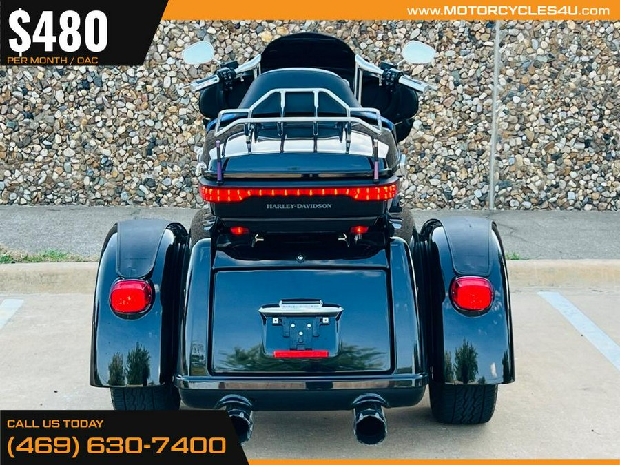 2014 Harley-Davidson Tri Glide Ultra Classic FLHTCUTG