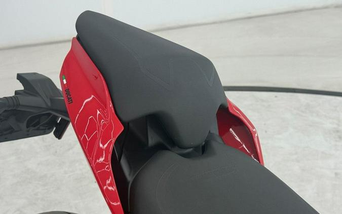 2024 DUCATI Streetfighter V2 Red