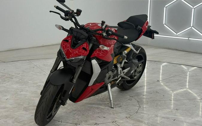 2024 DUCATI Streetfighter V2 Red