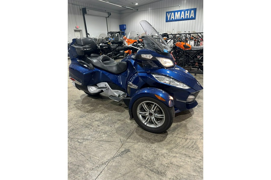 2011 Can-Am Spyder Roadster RT