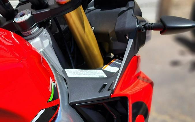 2024 Aprilia Tuono V4 1100