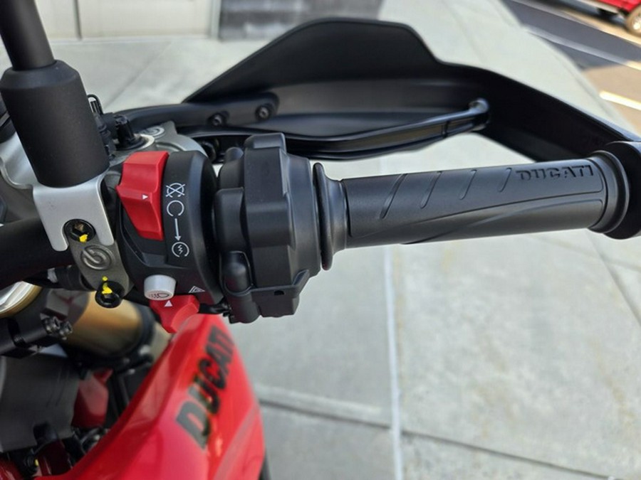 2024 Ducati Hypermotard 698 Mono Red