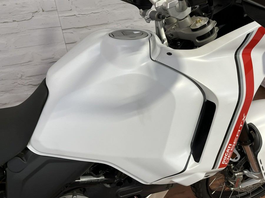 2025 Ducati DESERT X